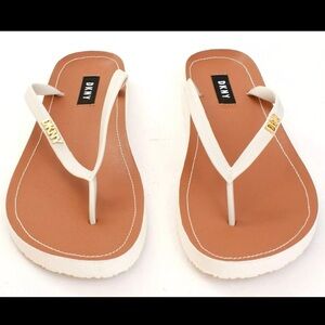 DKNY Women’s Flip Flops White Thong Sandals 8.5